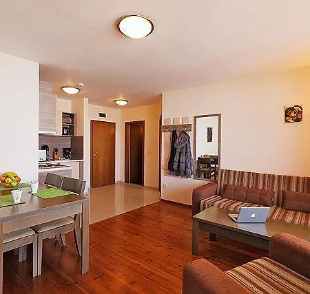 Apartment In Eagle's Nest