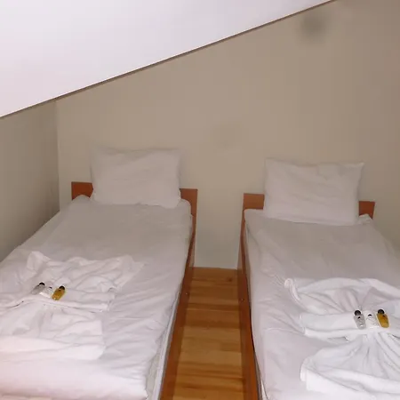 In Eagle's Nest Апартаменты